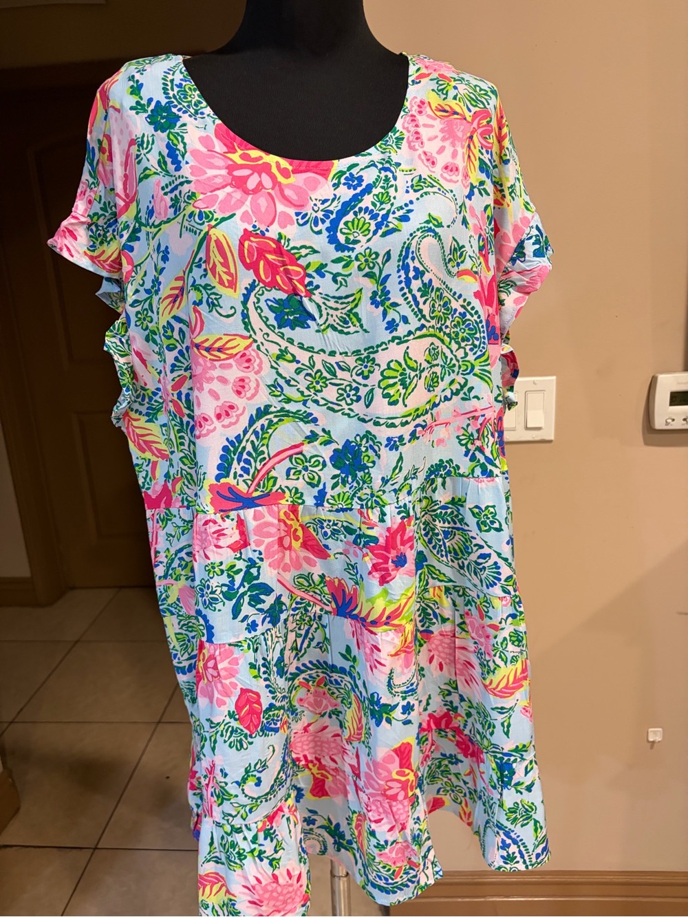 Emily Wonder  Multicolor Floral Scoop Neck Blouse in Pink, Blue & Green